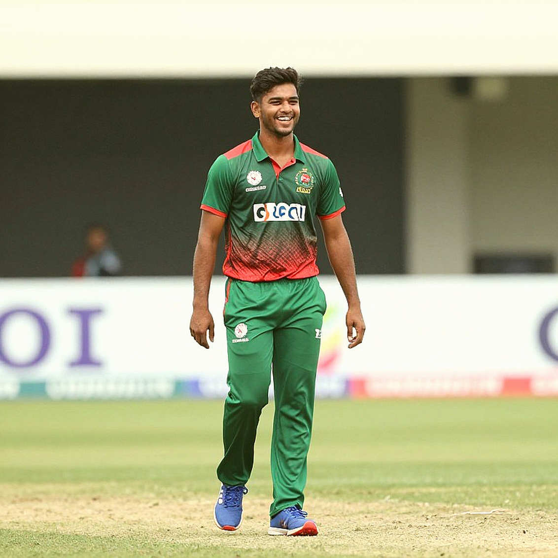 দুই বছরের চুক্তি, এক মৌসুমের ইনজুরি: Sussex-এর বাজেট-বাস্তবতা ও Keith Dudgeon দুই বছরের চুক্তি, এক মৌসুমের ইনজুরি: Sussex-এর বাজেট-বাস্তবতা ও Keith Dudgeon